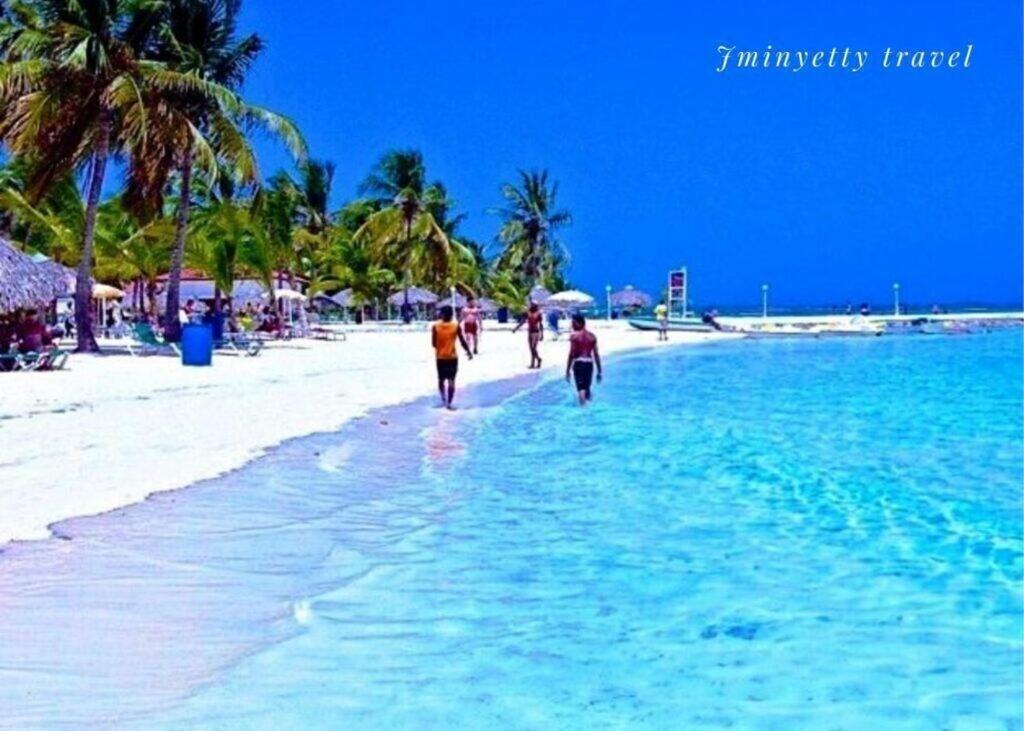 Simply The Most Comfortable Place Next To Boca Chica Beach Экстерьер фото
